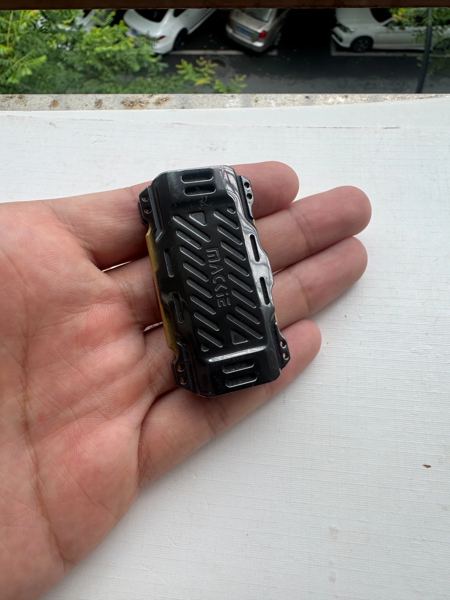 Used EDC Lautie CHOC Zirconium Alloy Space Capsule Push Card EDC Decompression Toy