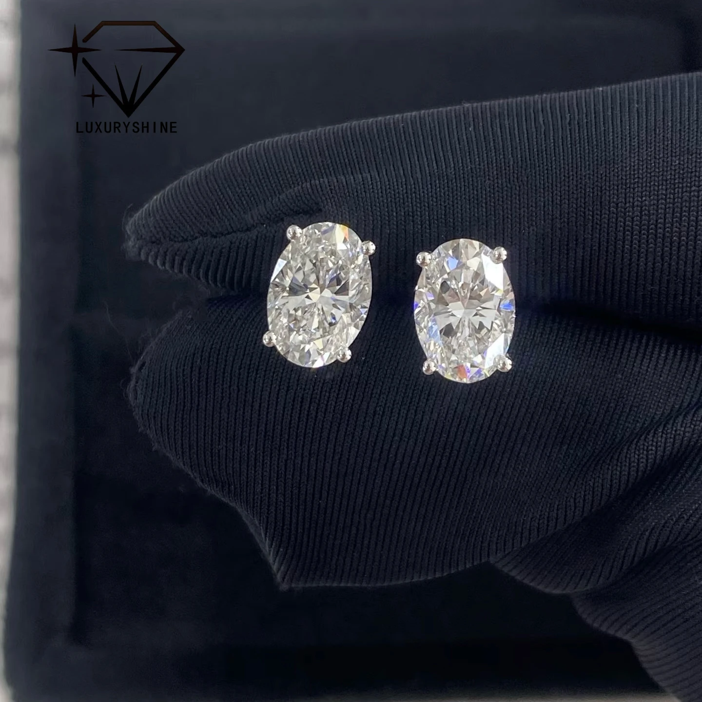 

Luxuryshine Oval Cut VVS2/VS1 Lab Grown Diamond 0.1-5CT Stud Earrings 18K solid Gold custom Jewelry With IGI Certificate