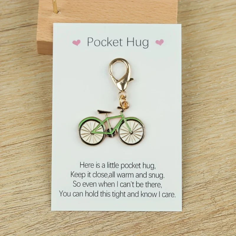 1Pieces/2Bicycle-shaped keychain，With warm and heartfelt words written on it“Pocket hug（Pocket Hug）” Greeting cards and small gi