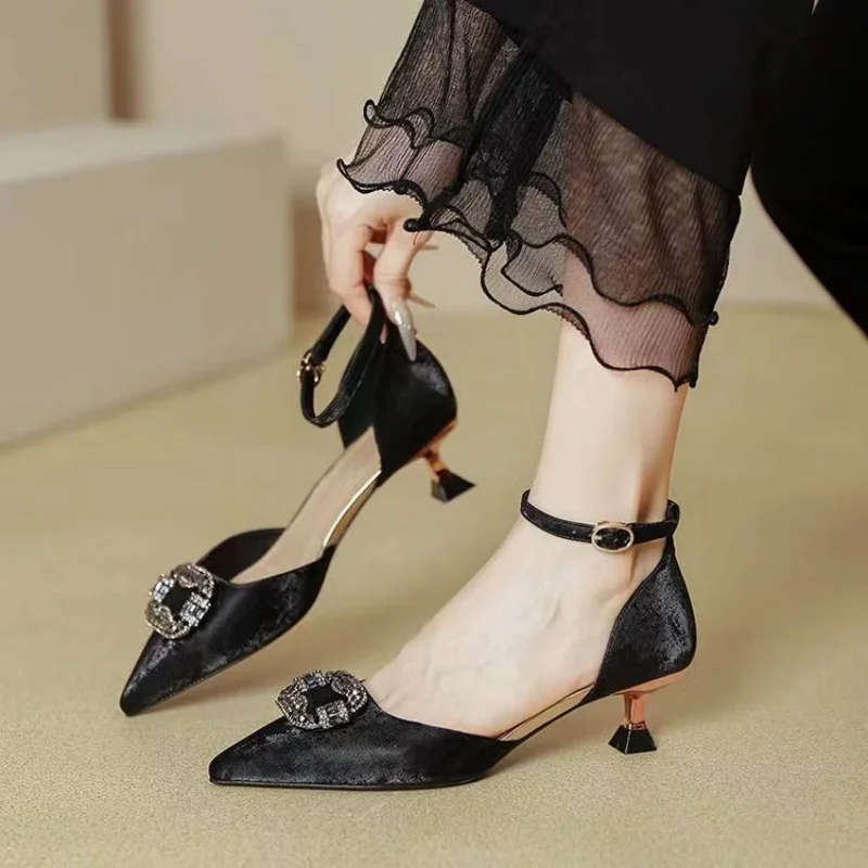 New Style Pointed Toe Shallow Rhinestone Decoration Sexy Elegant Banquet Party High Heels Fashionable Summer Sandals image 2