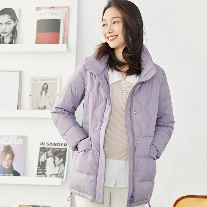 Chericom Leichte Daunenjacke für Damen, Stehkragen, Kordelzug an der Taille, gerader Schnitt, Reißverschluss vorne, mit schrägen Taschen, Y279066Y-1