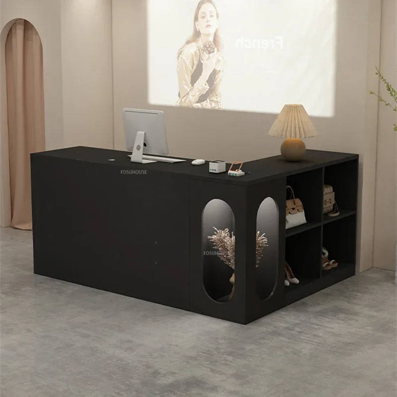 

Оригинальность, креативный уголок, современный минималистичный магазин одежды, стойки регистрации, экономичная стойка, мебель для салона красоты