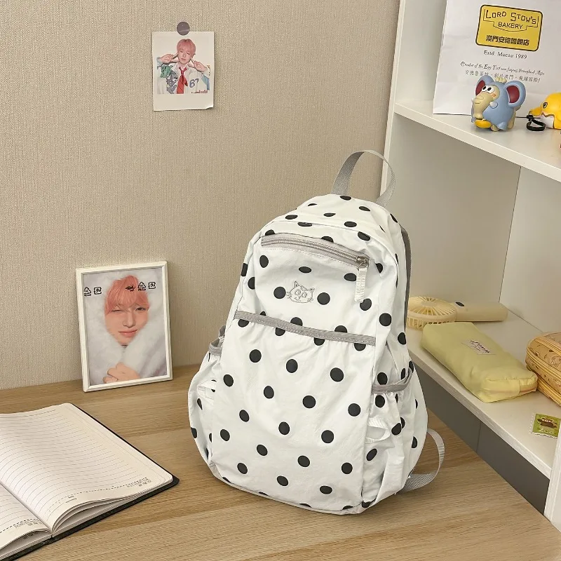 New Women's Backpack Fashion High Quality Wear Resistant Women's Travel Backpack Multi Functional Outdoor Mountaineering Bag