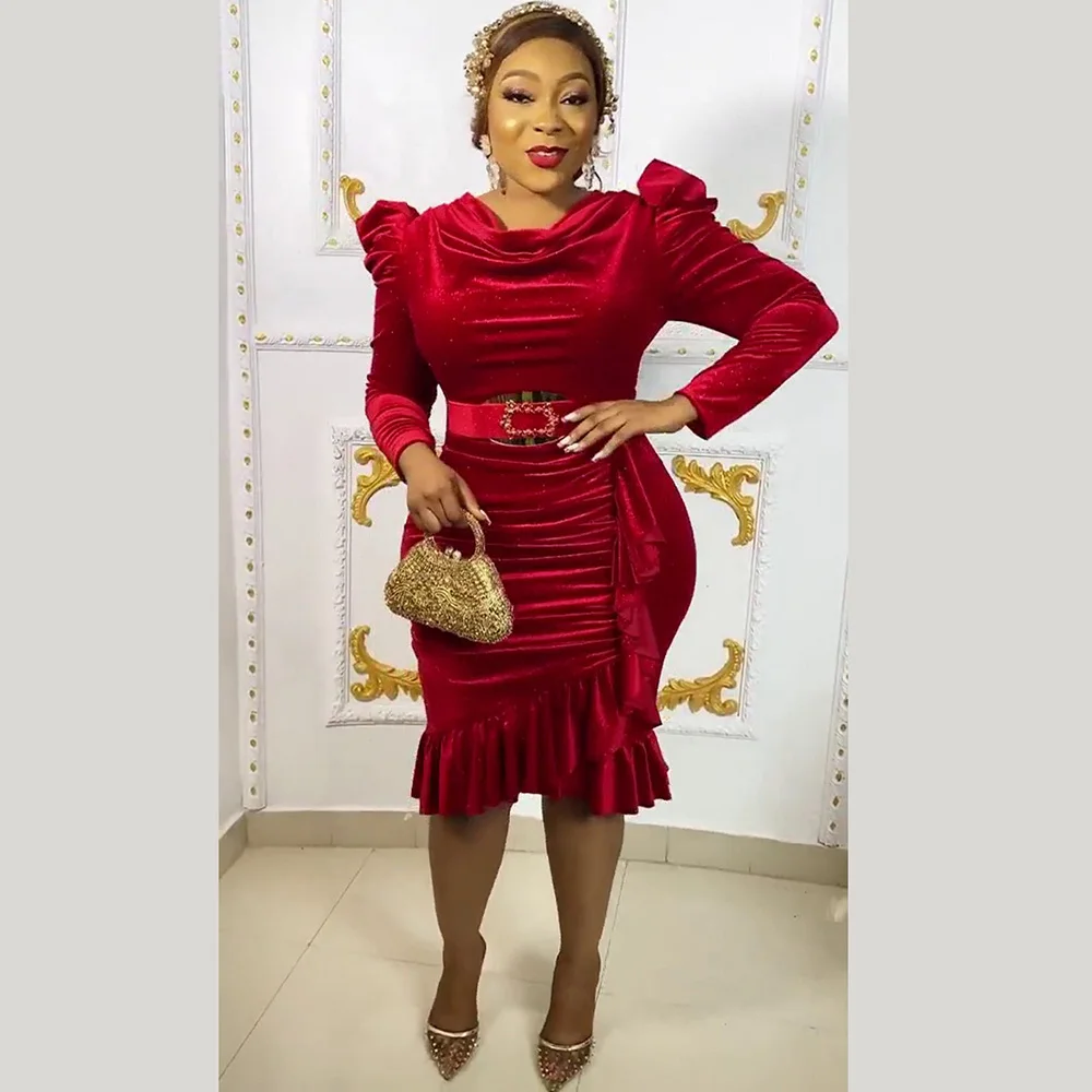 المرأة الأفريقية موضة تمتد فستان مرن الذهب المخملية التذهيب حزام