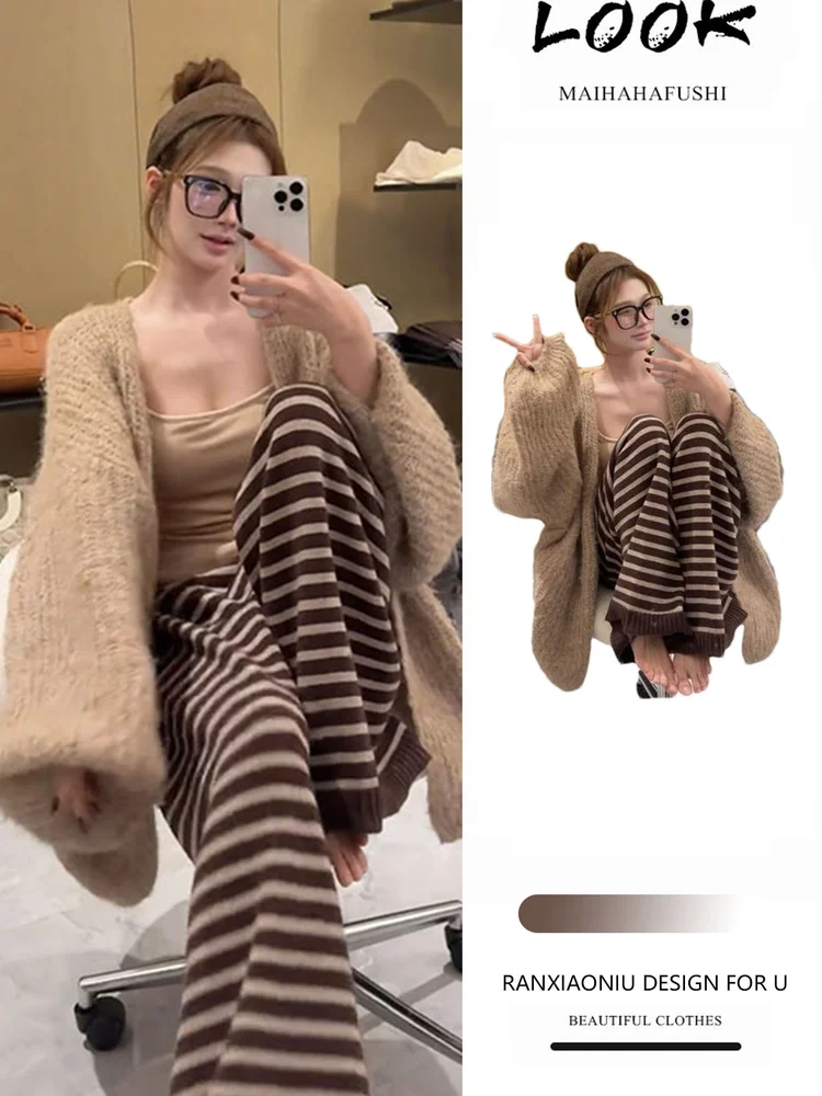 Conjunto de punto de otoño e invierno para mujer, pantalones de pierna ancha, prendas de vestir exteriores, prendas de punto sin tirantes, conjunto de camiseta informal con patrón de rayas