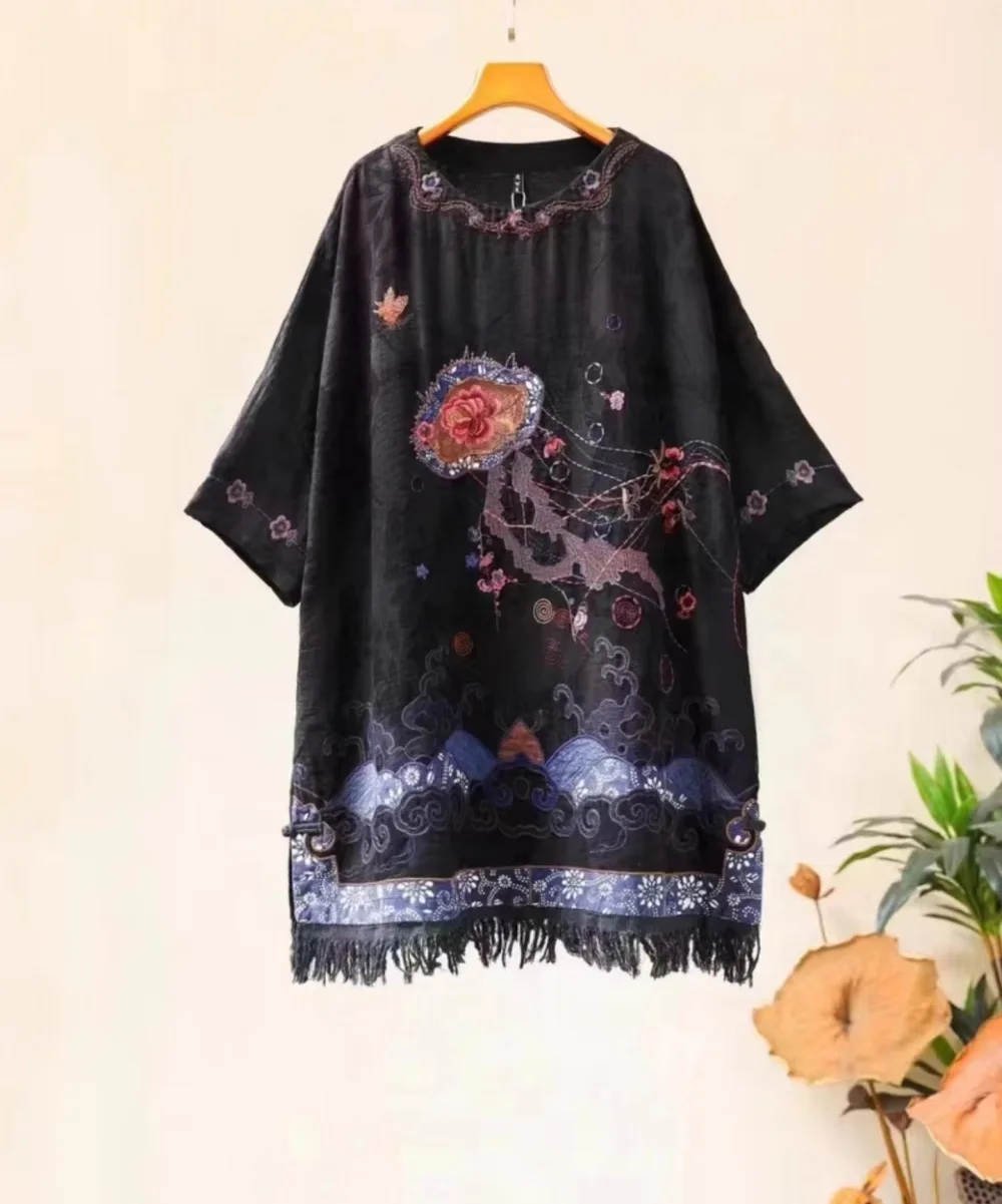 Women's Luxury Spring Top Black Cotton Linen Loose Casual Tassel Blouse Vintage Embroidery O-Neck Ethnic Style Clothing