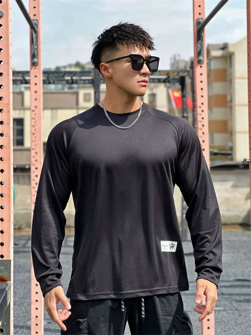 Men long sleeved T-shirt Crew neck stretch fitness suit Gym Running Training Bodybuilding T-shirt men clothing Bottoming shirt