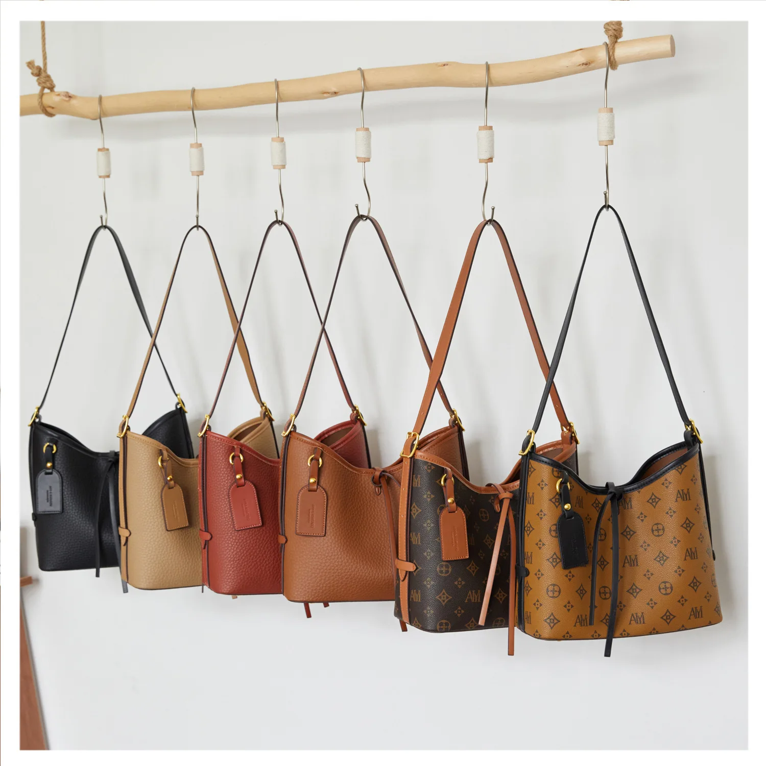 

2025 New Shoulder Tote Bag Underarm Crossbody Purse with Mother-Child Design Premium Leather-Like Handbag Spacious Multi-Way Bag