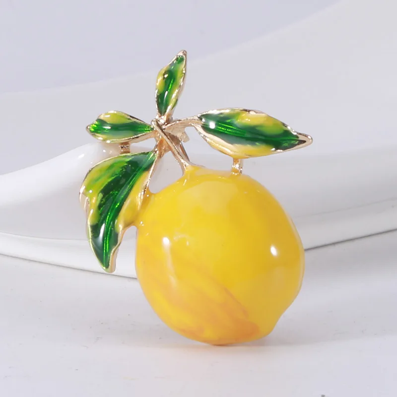 European And American Fashion Fresh Lemon Brooch Creative Fruit Series Corsage Simple Wild Summer Cardigan Pin Jewelry