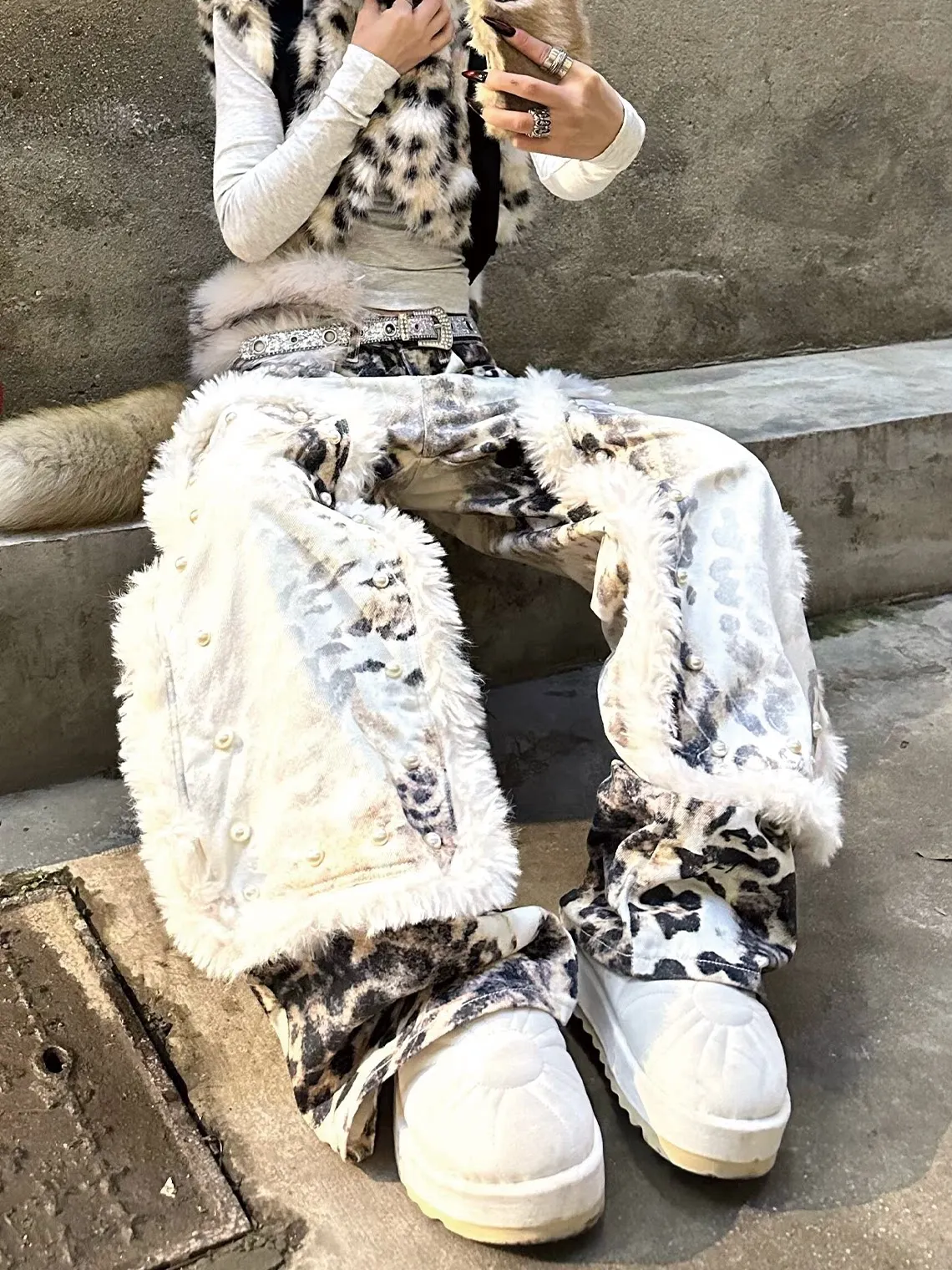 Washed Leopard Print Plush Splicing Jeans Women's Street Straight Wide-leg Floor-mopping Trousers No Belts and Accessories