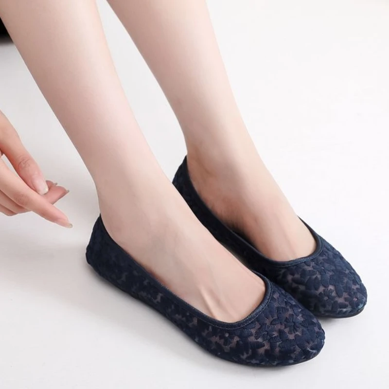 

Новые женские сандалии в традиционном китайском стиле с сетчатым кружевом и вырезами, на плоской мягкой подошве, летние