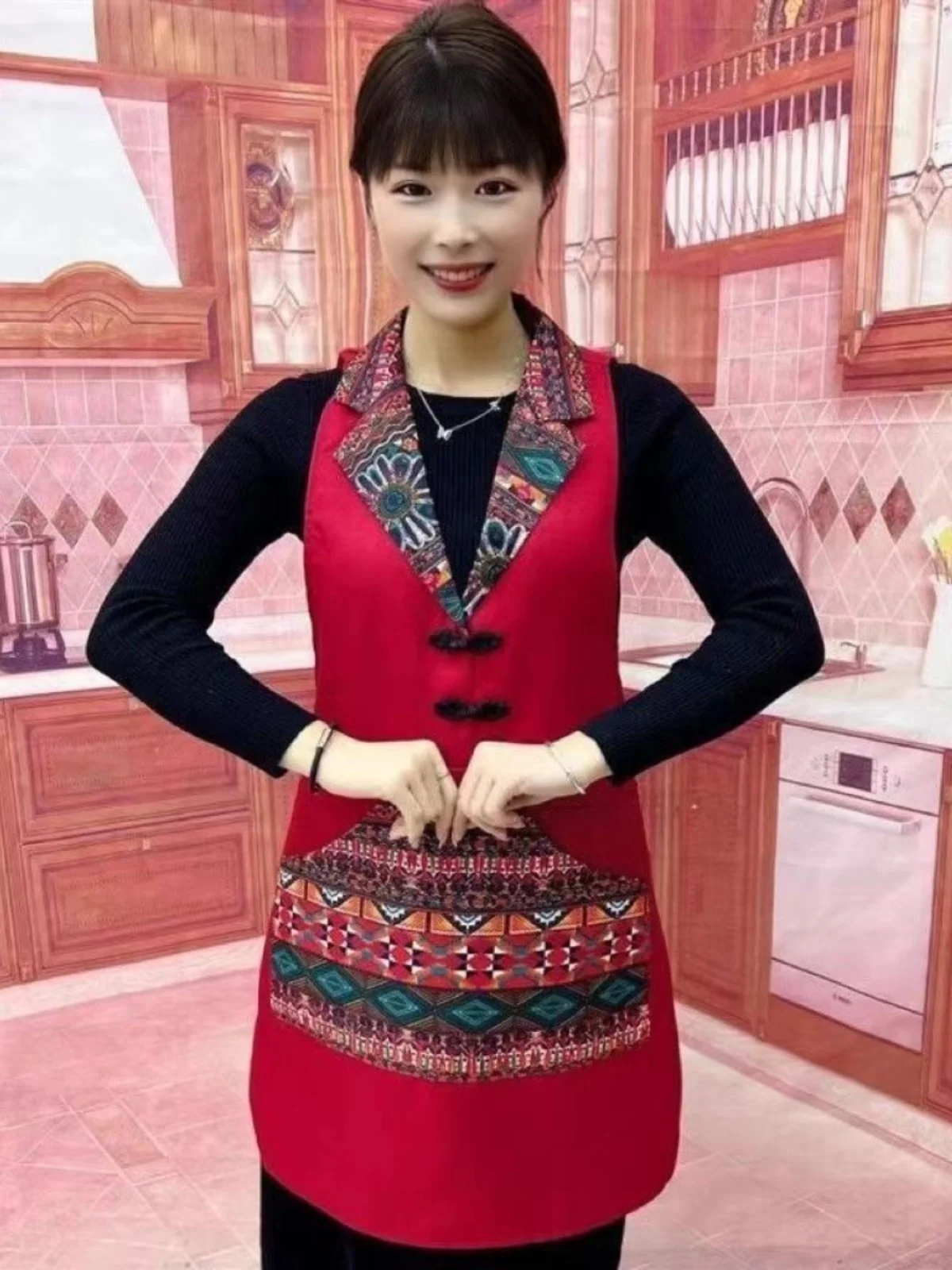 

Red Classic National Sle Apron with Collar New Arrival Kitchen Dining Restaurant Workwear Polyester Material One Size Fits All