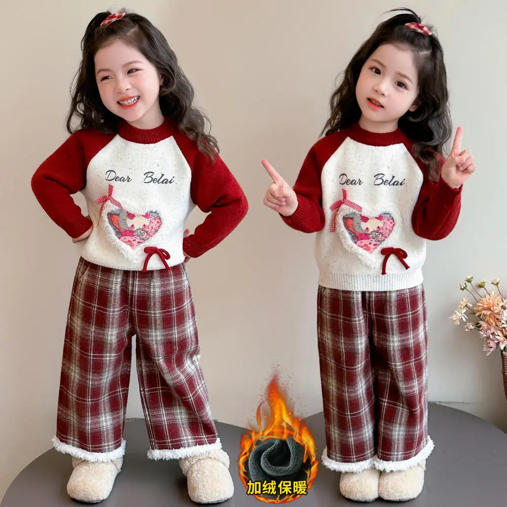 Костюм Sanrio Hello Kitty для девочек, бархатный утолщенный осенне-зимний комплект 2024, новые детские клетчатые штаны, свитер, теплая детская одежда