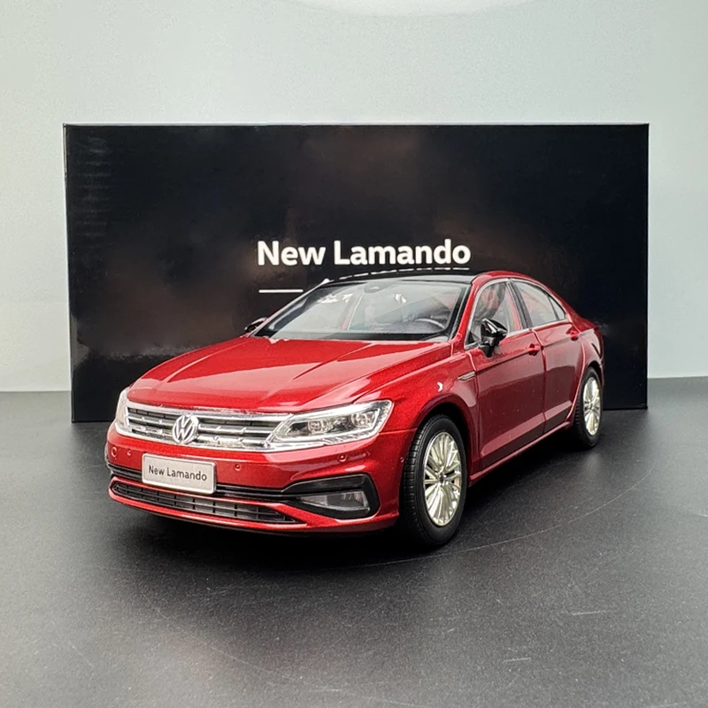 

1:18 Volkswagen New Lamando High Simulation Diecast Car Metal Alloy Model Car Children's toys collection gifts