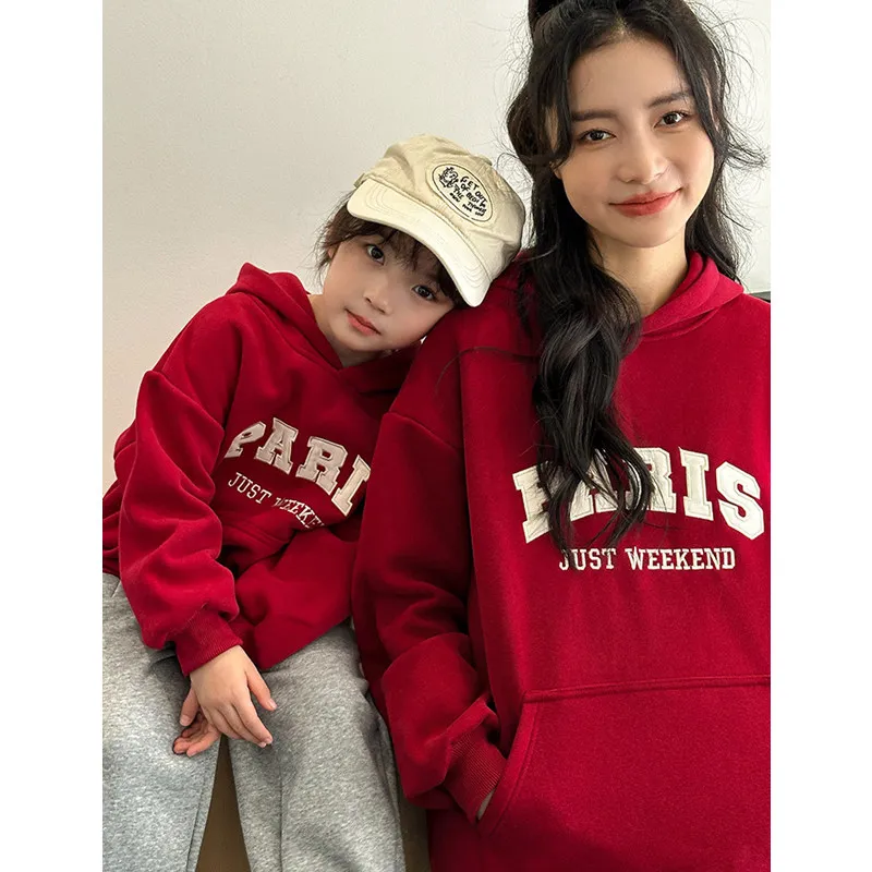 

Parents and Children Warm Hooded Sweatshirts for The Whole Family Clothes Winter Father Mother and Son Daughter Thick Hoodies