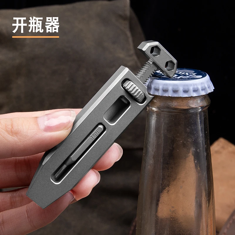 Titanium Alloy Telescopic Crowbar Bottle opener EDC Tools Screwdriver Wrench Hand Outdoor Camping EDC Tools With 3 Batch Head