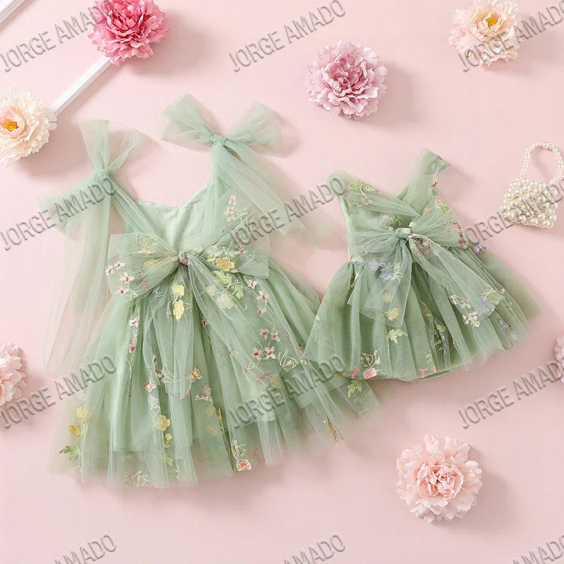 

Dress Girl Bodysuit Family Matching Outfits Summer Sweet Style Embroidery Tulle For Twins Sisters E1236