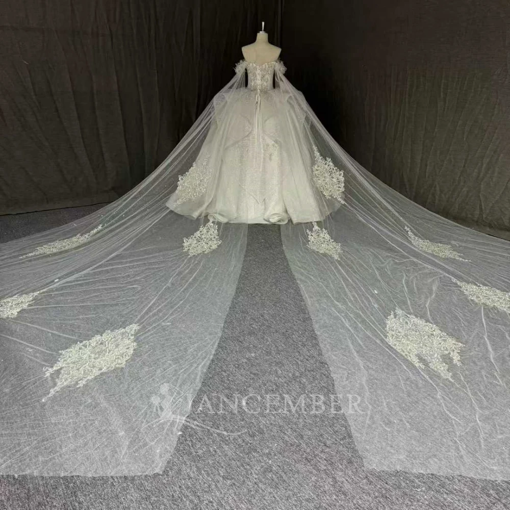 Sequin Rushed Organza Beaded Ball Gown Wedding Dresses Scoop Chapel Train Bridal Gowns Plus Size For Women فساتين حفلا