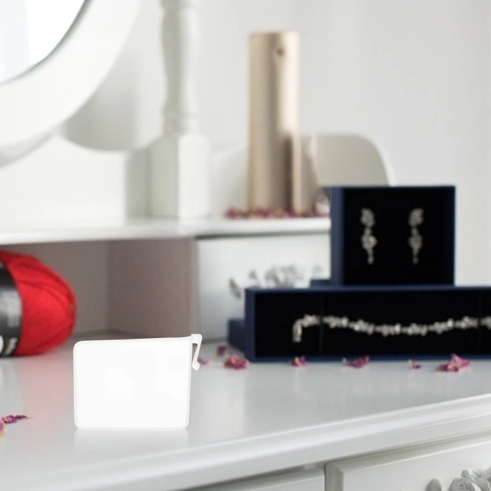 

8Pcs Clear Shelf Divider Plastic Adjustable Shelf Separator for Kitchen Cabinets Organizer Storage Home Organization