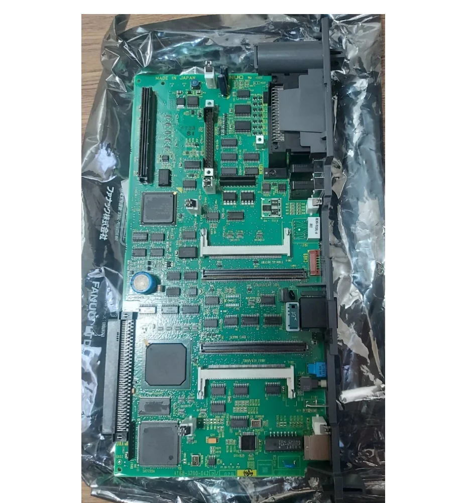 

A16B-3200-0427 New Fanuc Circuit Board A16B32000427