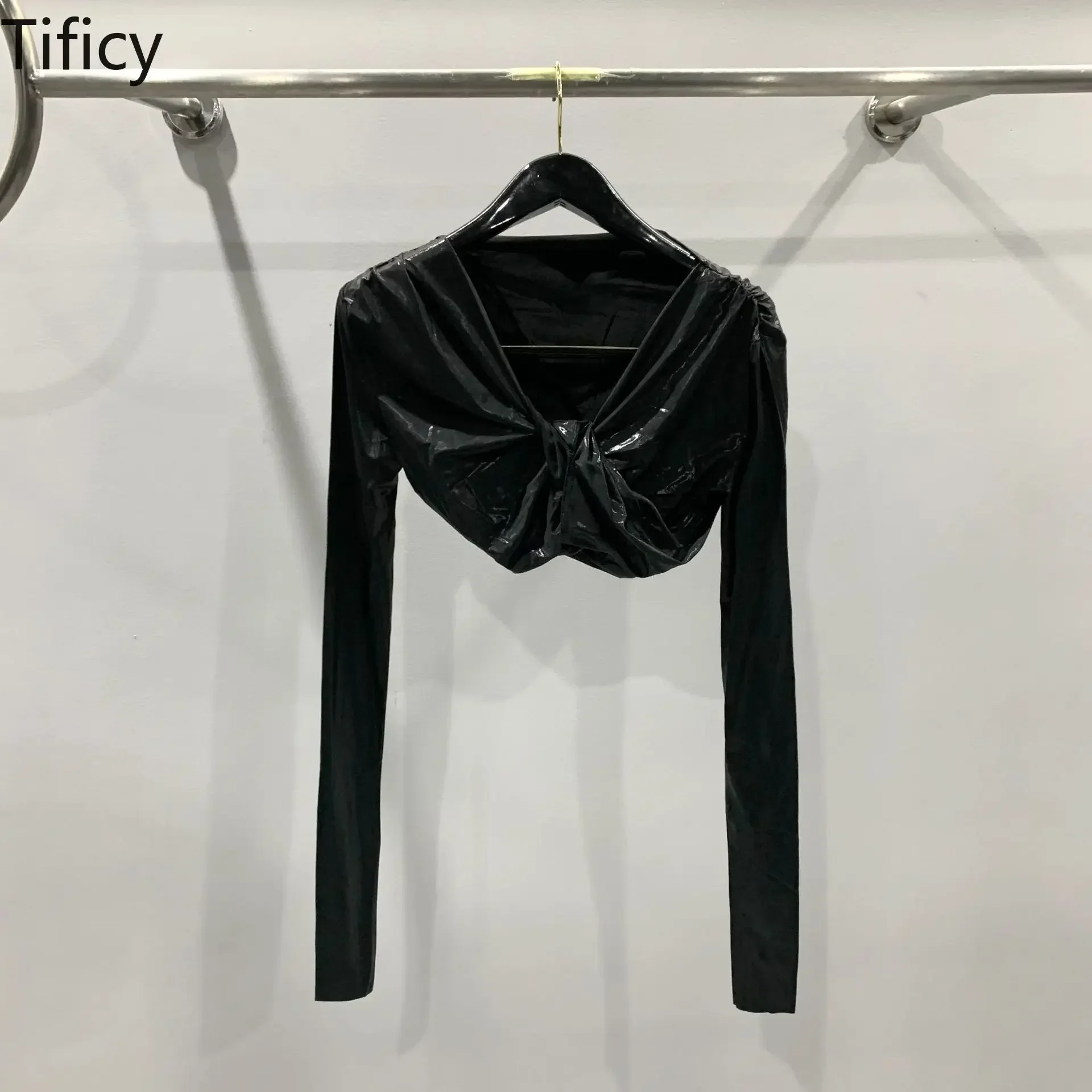 TIFICY High Street Women's New Color RO Style Glossy Surface Craft Staggered Pleated Short Slim Fit Long Sleeved T-shirt Tops