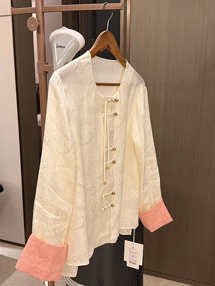 

Новинка: Женская модная блузка из шелка с вышивкой в стиле ретро, круглым вырезом, рукавами-фонариками и китайскими пуговицами, весенняя коллекция