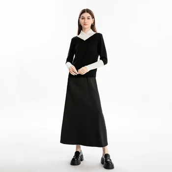 סוודרים AP 2024 סתיו נשים V צוואר סוודר ליידי בגדים גדולים לבנות חולצה רכה שחורה פטשוורק # 2005