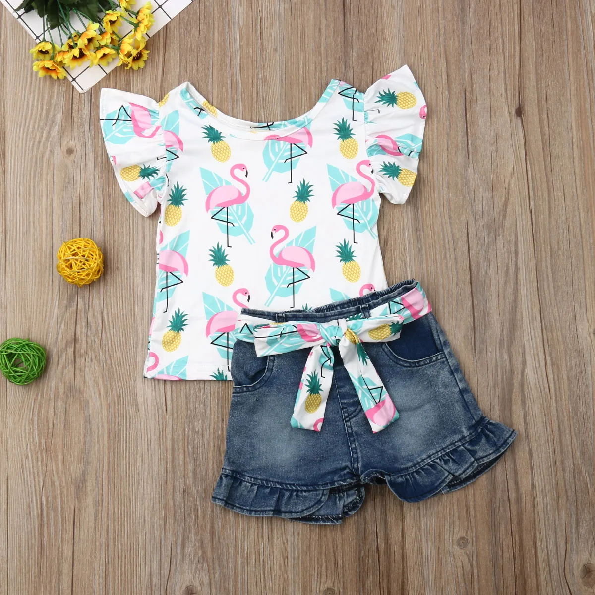 Toddler Girl s Beachwear Set Ruffled Pineapple Seashell Print Tank Top Matching Shorts with Tassel Tie Bow