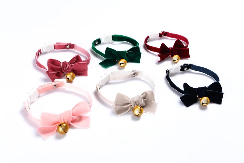 Velvet Cat Collar Bowknot Breakaway Adjustable Safety Buckle Gatos Bow Tie Cat Accessories Christmas Collar for Cats with Bell