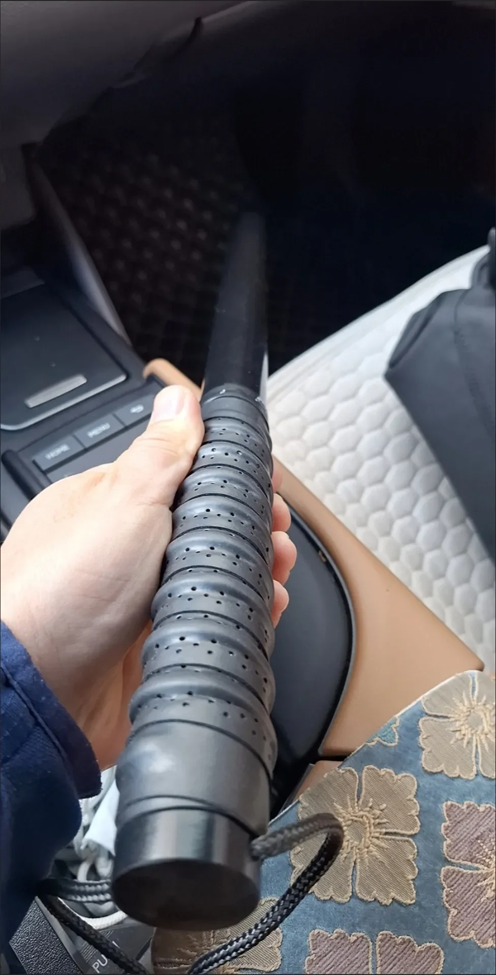 أدوات الحماية الأمنية، مقبض مضاد للانزلاق، مورد شخصي للدفاع عن النفس للرجال والنساء، عالمي