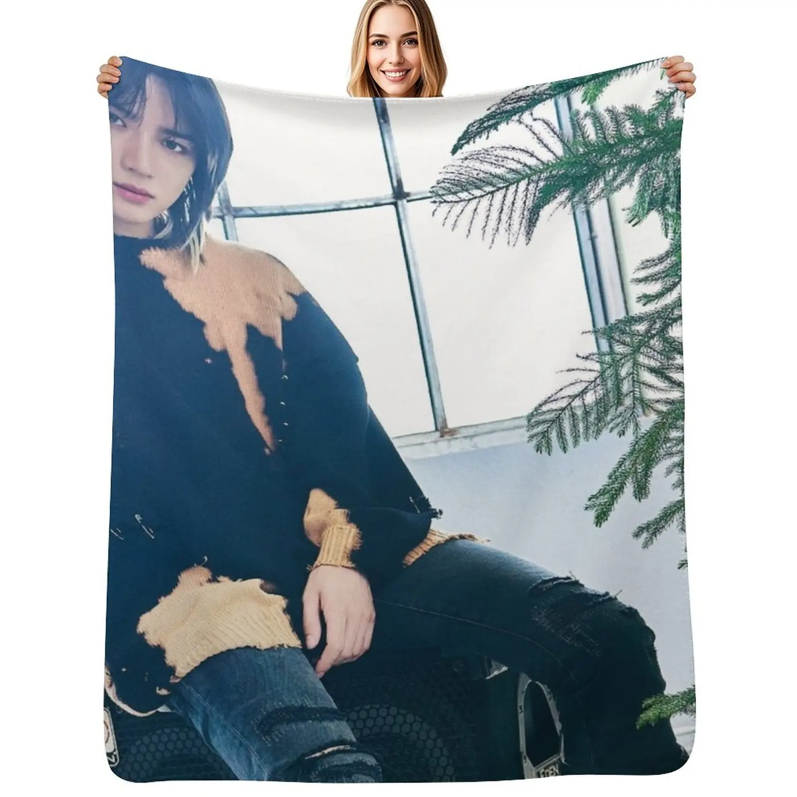 

beomgyu Throw Blanket Versatile Cozy Throw Blanket for All Occasions