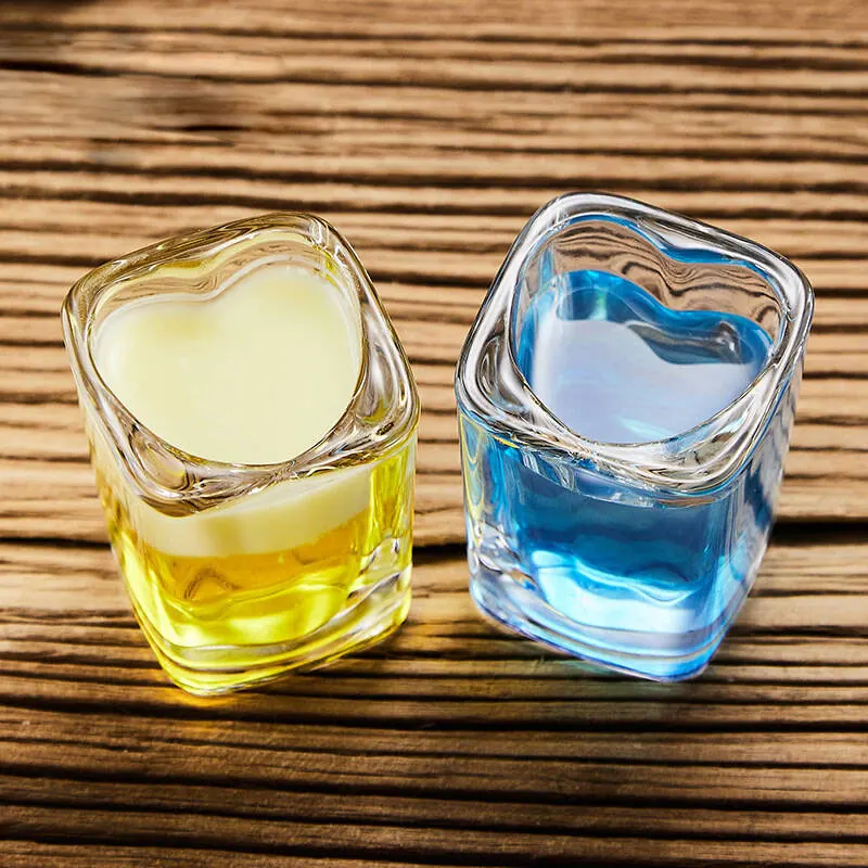 

2pcs Personalized Shot Glass Glass Cups Love Shaped Cocktail Glass Creative Wine Glasses Bar Transparent Drinking Glasses 45ml