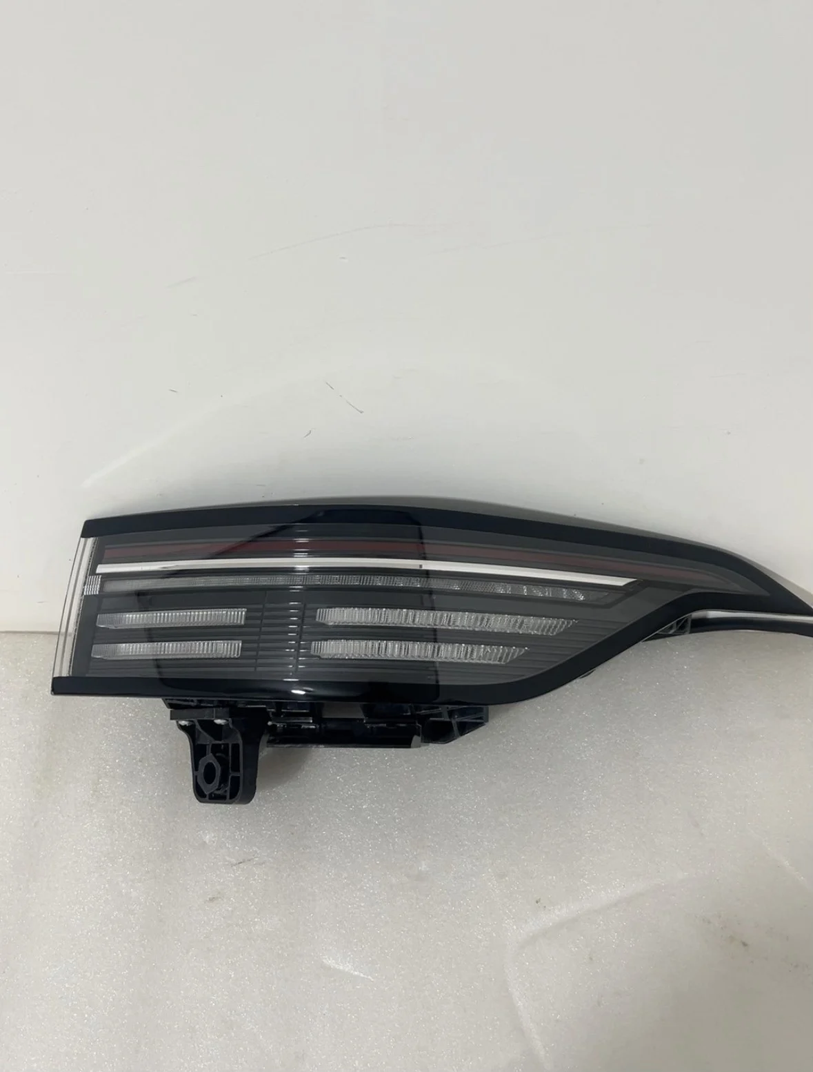 Sistema di illuminazione automatica Luci posteriori esterne a LED per BYD Destroyer 05 QUZHUJIAN 05 Accessori per lampade per auto usate a colori con lenti rosse per auto