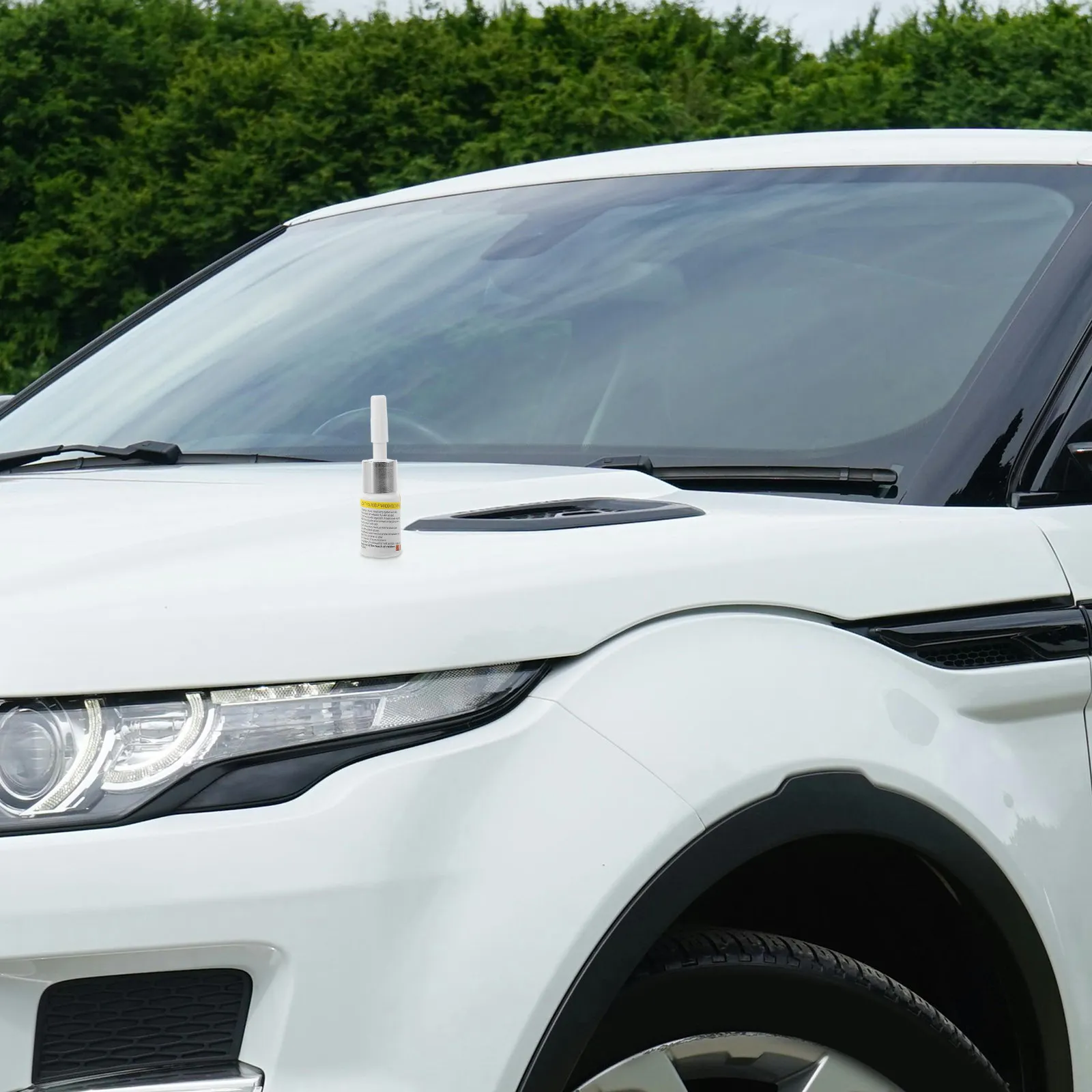 

Жидкость для ремонта автомобильных стекол: эффективное восстановление трещин и сколов на лобовом стекле в один этап, сохраняя структуру.