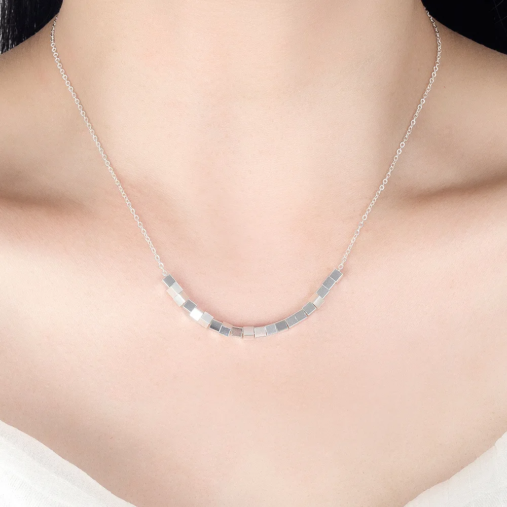 

925 Sterling Silver Necklace Small Square Pendant Ladies Fashion Simple Birthday Party Wedding Anniversary Jewelry Gift