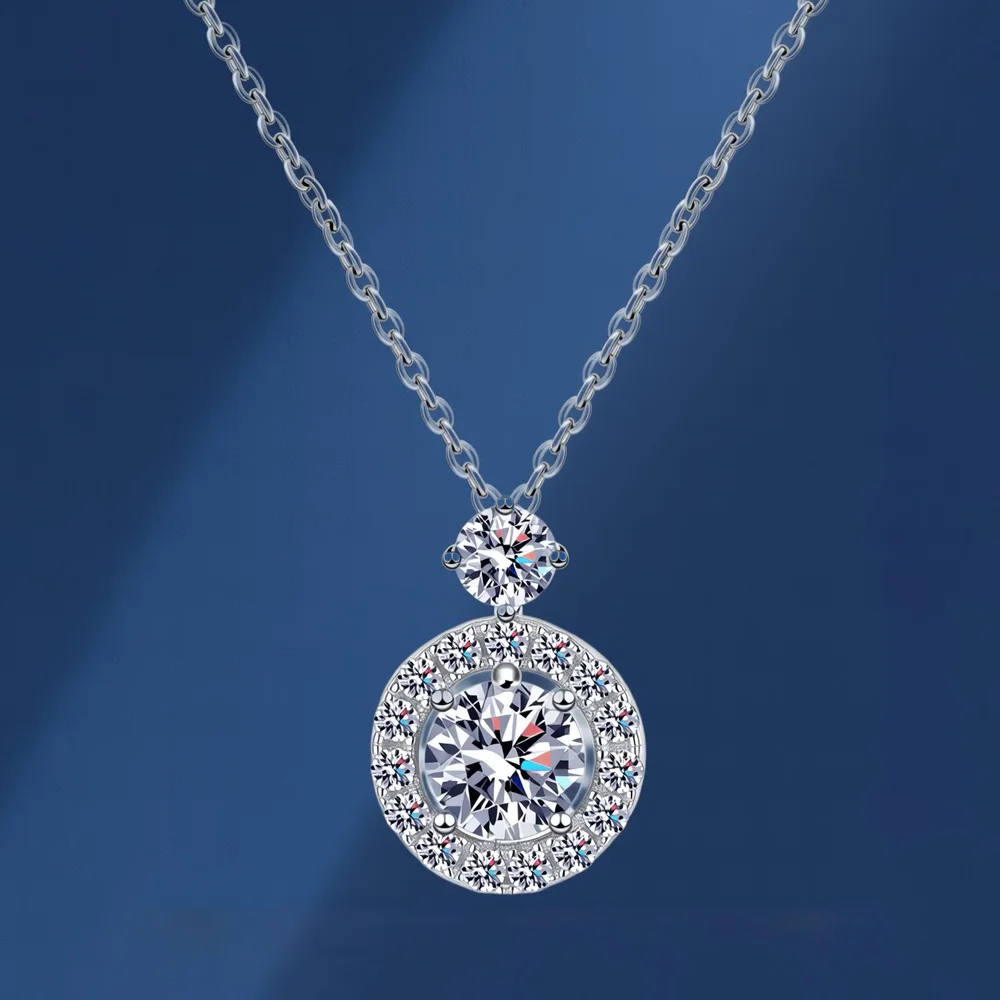 

Light Luxury Pt950 Round Pendant Chain, 1.3 Carat Moissanite Platinum Round Hollow Necklace for Women Wedding Fine Jewelry Gift