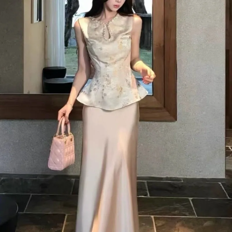 New Chinese-style Exquisite Set for Spring Summer High-end and Elegant Style Featuring Cinched-waist Vest Waistcoat and Skirt