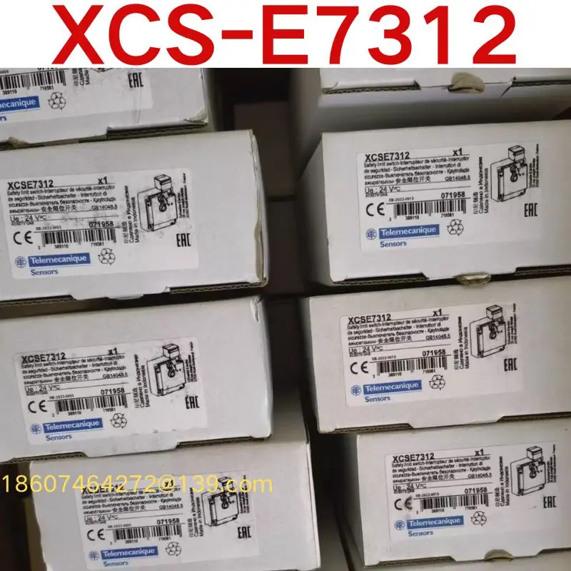 brand-new  Plug in door lock switch safety switch XCS-E7312