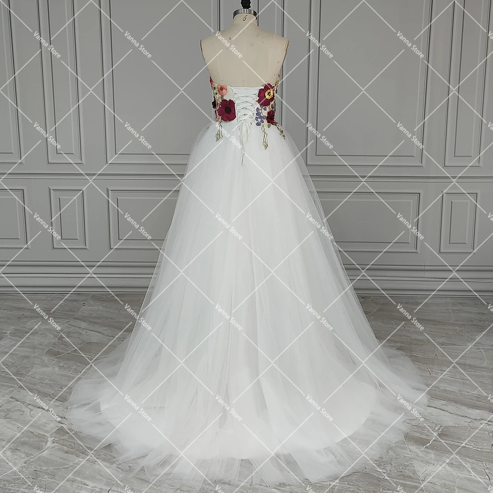 Abito da sposa colorato 3D ricamato con scollo a cuore Personalizzato Dream Blossom A Line Tulle Fata Fiori Abiti da sposa fantasia