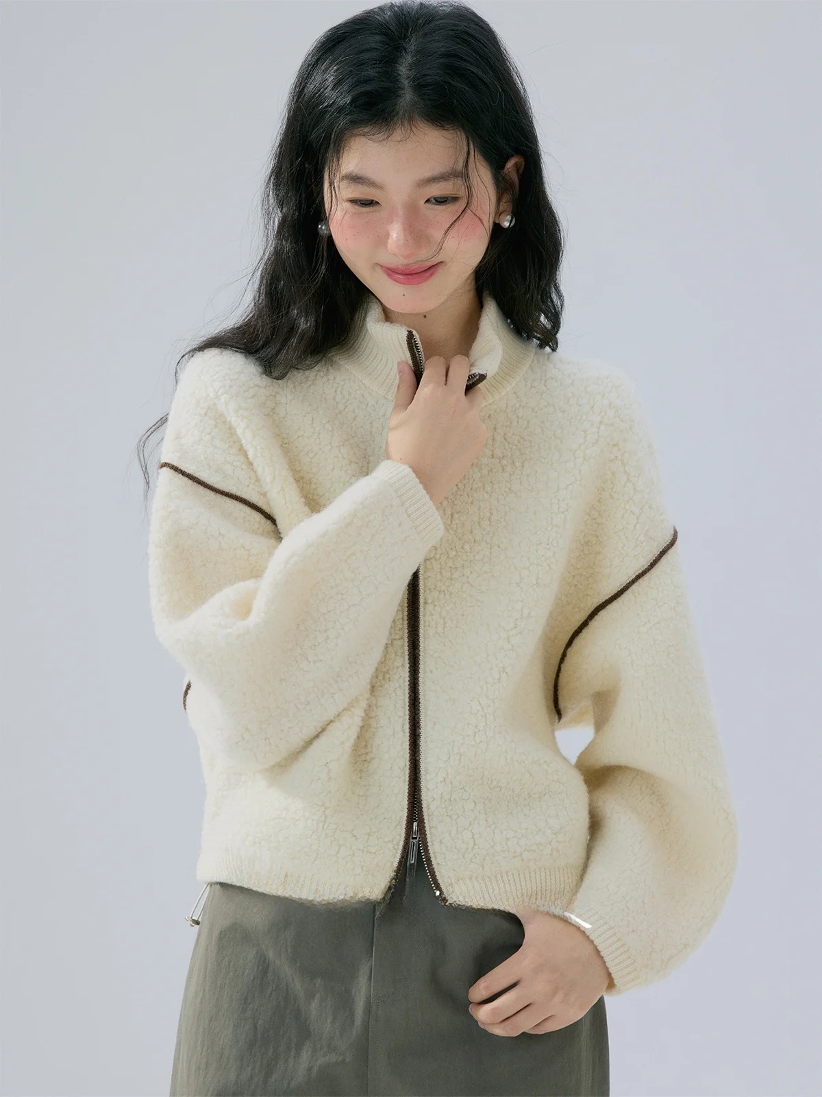 

Женское утепленное пальто Miss Squirrel Barnard White Bear из 100% шерсти с двойной молнией и мехом ягненка, длинное, с длинными рукавами