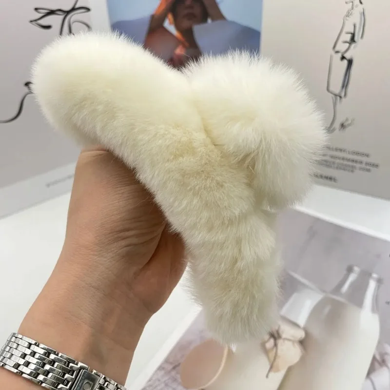 Pince à Cheveux en Fourrure de Lapin pour Femme, Boule en Peluche, Doux et Doux, Vêtement de Sauna, à la Mode, Automne Hiver 2022