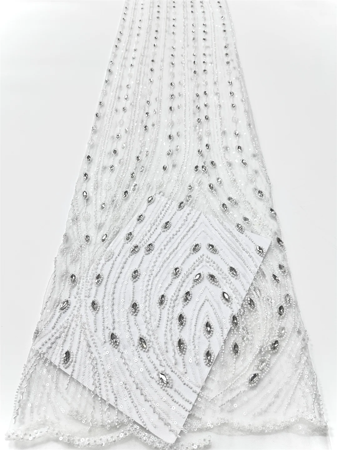 

African Sequins Beaded Lace Fabric 2026 High Quality Stones Embroidery French Nigerian Net Lace Fabric For Wedding Dress Women