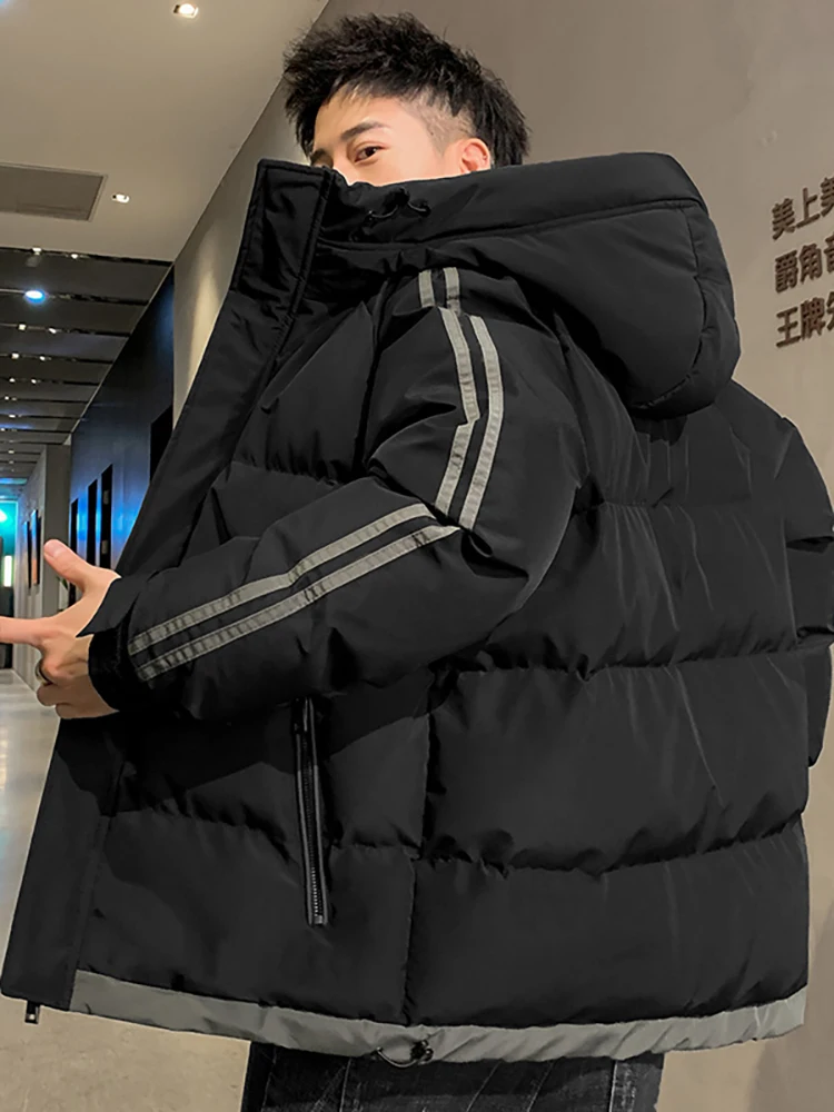 

Зимняя утепленная хлопковая куртка для мужчин, модная брендовая теплая куртка с капюшоном, защита от холода, универсальная для осени и зимы.