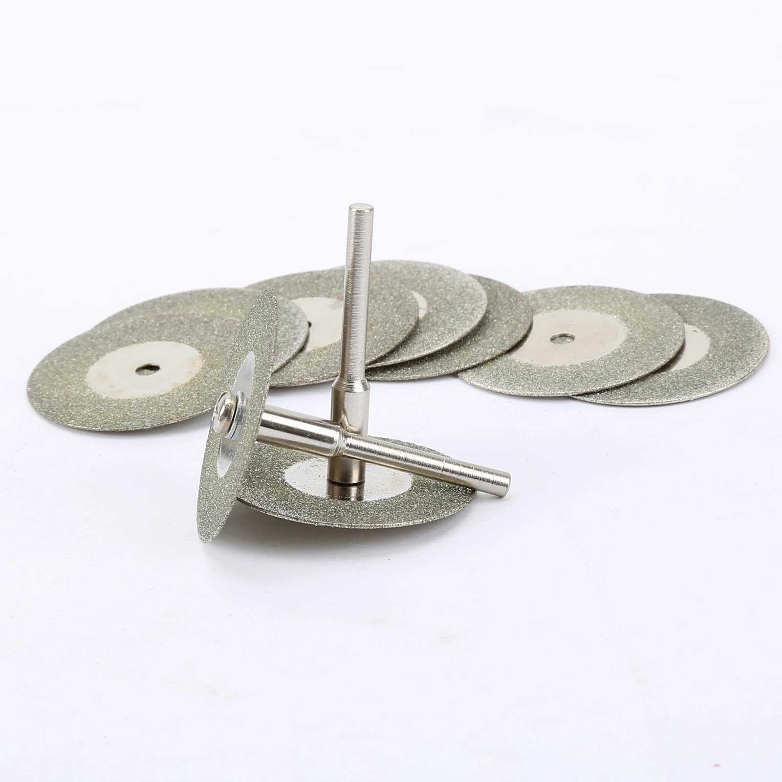 10pcs 30mm Cutting Discs Cut Off  Mini Saw Blade with 2pcs Connecting 3mm Shank for Drill Fit for Rotary Tool