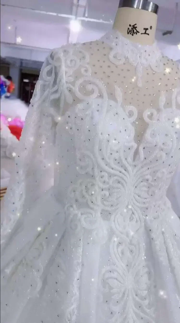 ที่กําหนดเองคอสูงAppliquesลูกปัดชุดแต่งงานRobe De Mariee LuxeหรูหราแอฟริกาแขนยาวBallgown Puffyชุดเจ้าสาว