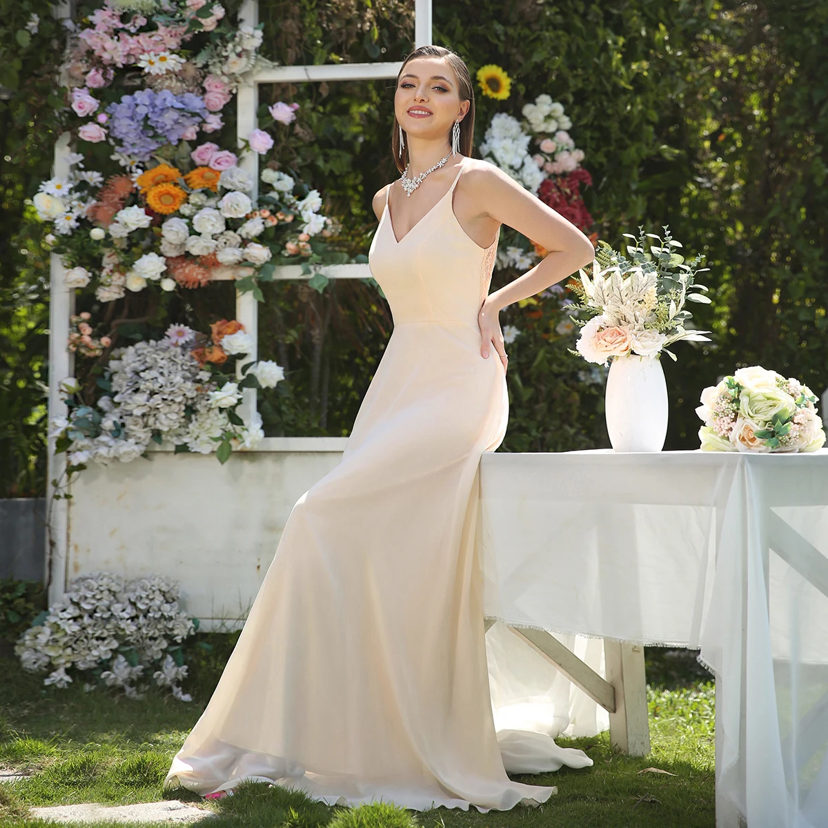 

BABYONLINE Official Sexy Spaghetti Straps Lace Bridesmaid Dress V-Back Chiffon Full A Line Maxi Skirt Wedding Guest Women Gown