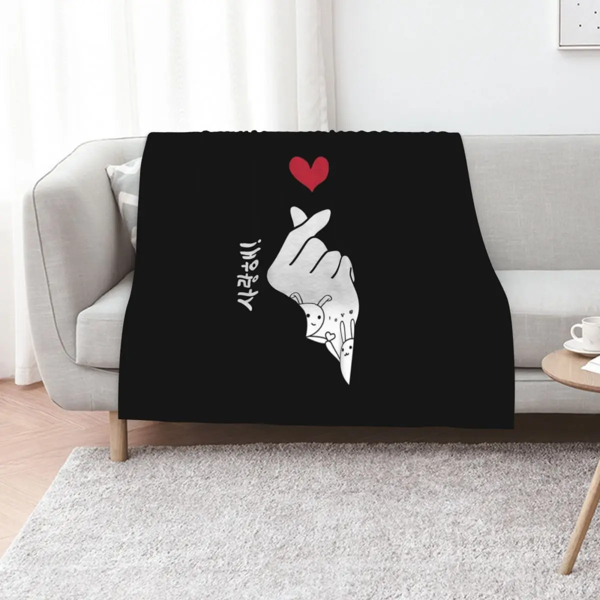 K-pop Fingerheart Saranghae Throw Blanket For Decorative Sofa Single Warm Retros cosplay anime Tourist Blankets