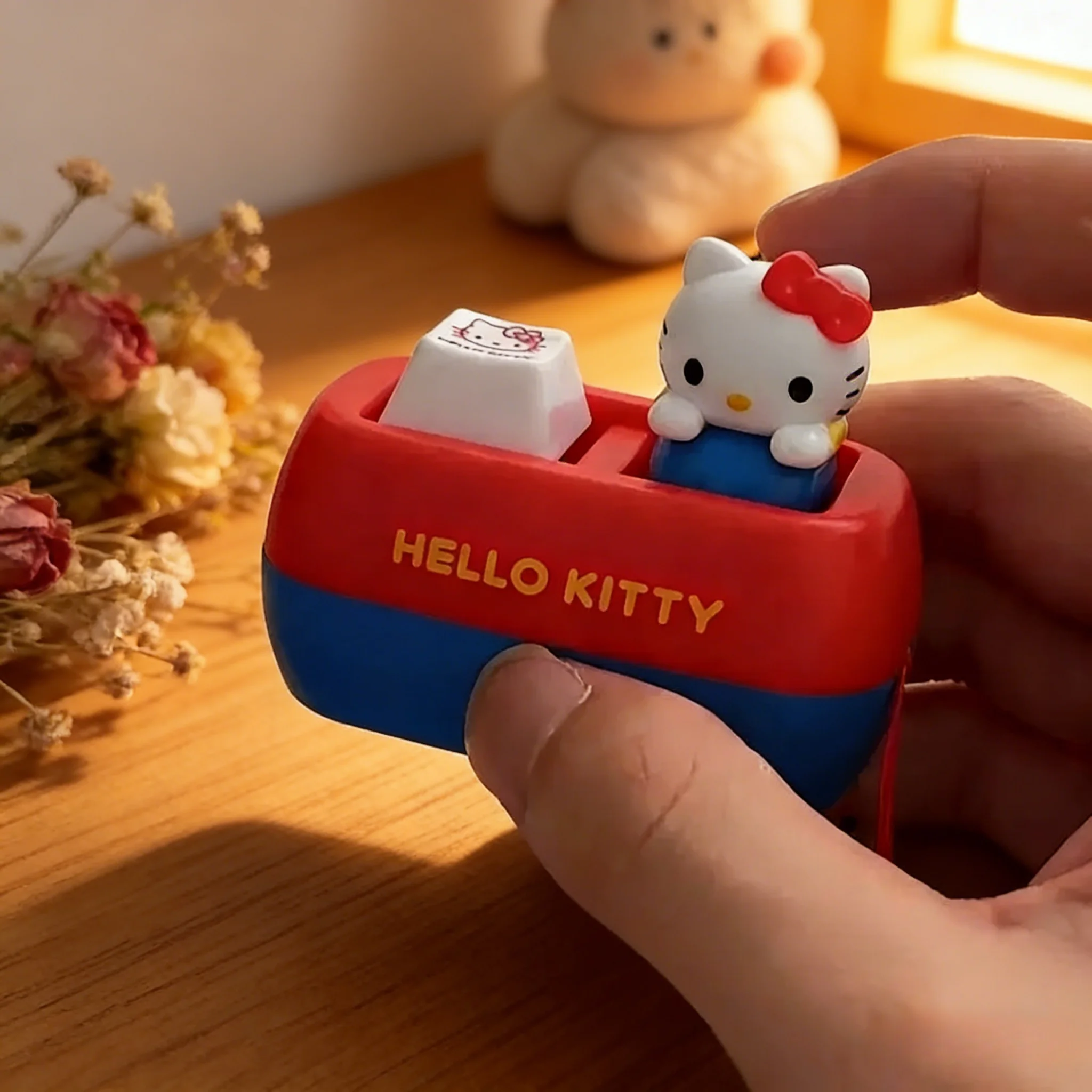 

New Hello Kitty Voice Button Keyring Keycap Fidget Tension Relief Toy Cute Keyboard Button Squishy Desk Decor Lovely Xmas Gifts