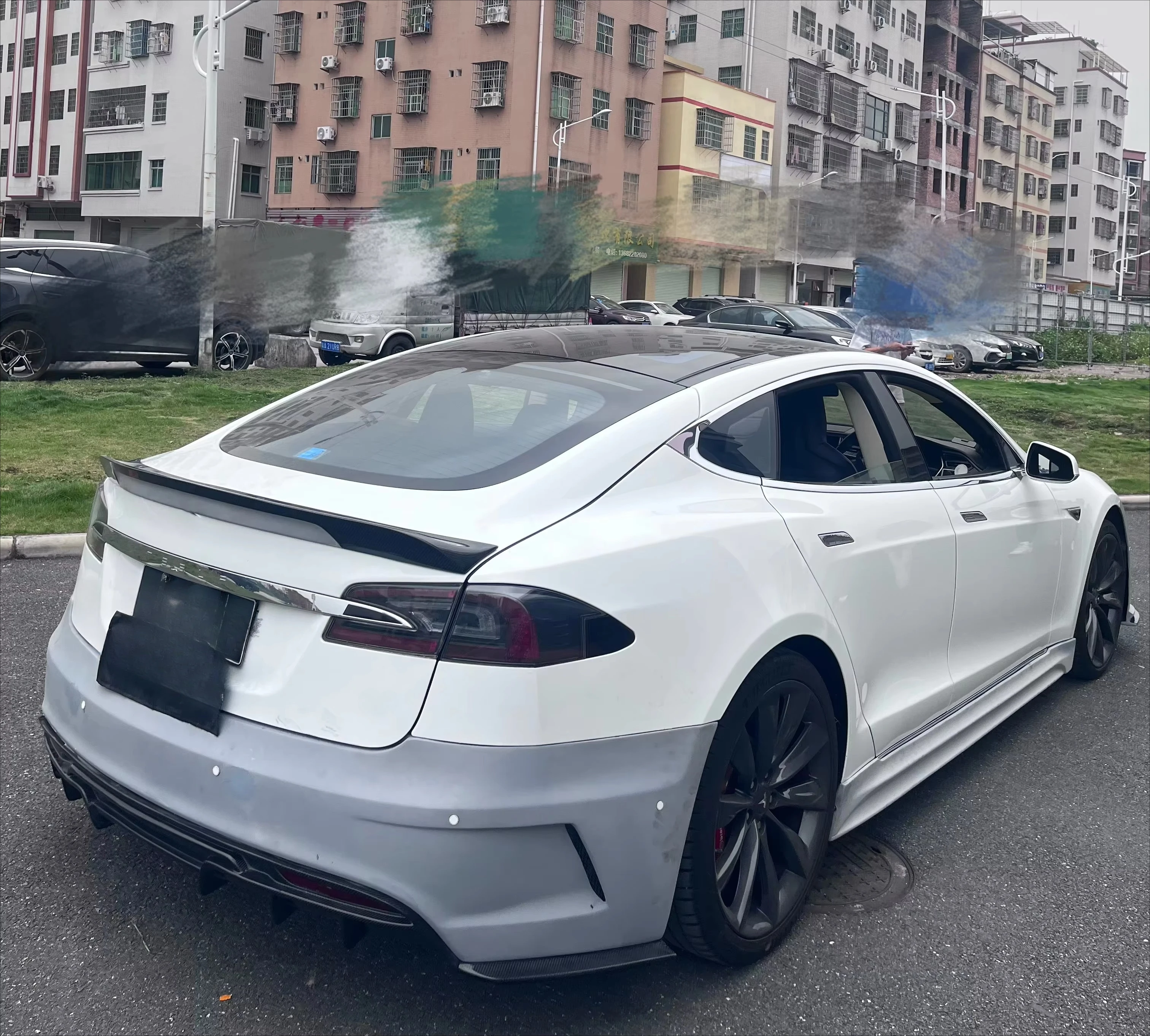 Auto Parts PD Style Body Kit Abs Material for Model s PD Front and Rear Bumpers Hood Diffuser Spoiler Body Kit