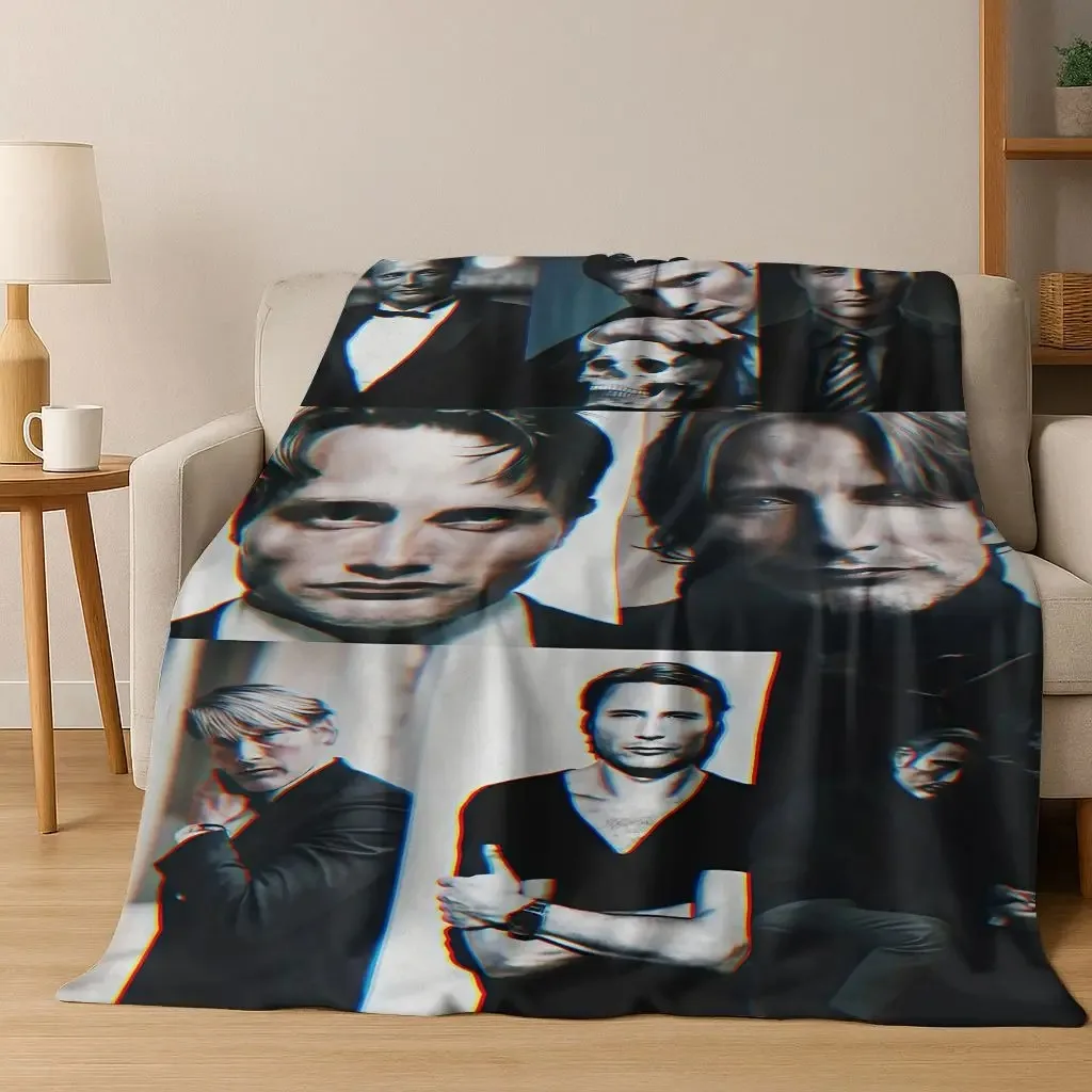 Mads Mikkelsen Sexy Man Art Flannel Blanket,Cozy Soft Throw Blanket for Home Bedroom Bed Sofa Picnic Cover Gift Kids